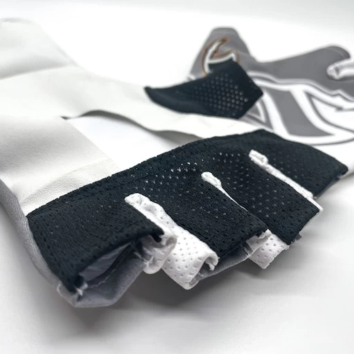 Spearpoint Defender Collection 1/3 Finger Gloves 8 Spearpoint Defender Collection 1/3 Finger Gloves - Image 6