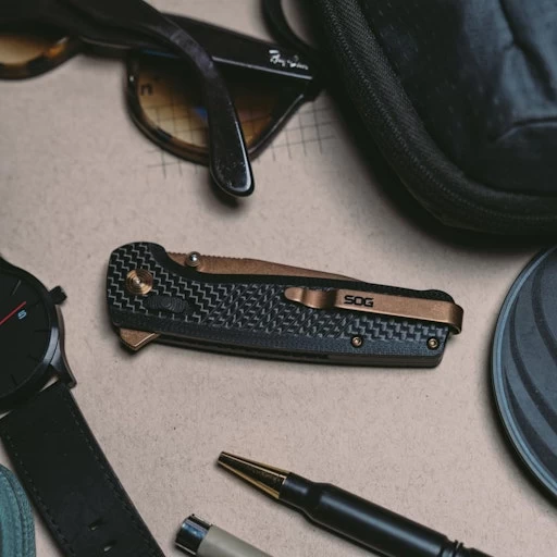 SOG Terminus XR LTE - Carbon + Rose Gold 4 SOG Terminus XR LTE - Carbon + Rose Gold - Image 2