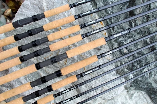 B7320S | Black Inshore 7'3" Med/Heavy Spin 4 B7320S | Black Inshore 7'3" Med/Heavy Spin - Image 2