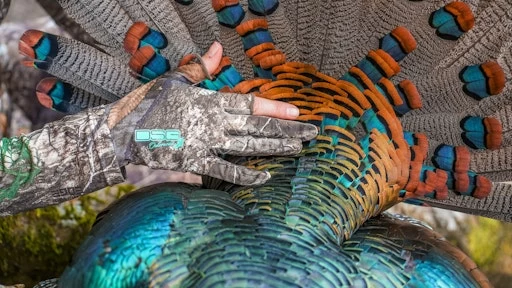Featherweight Gloves - Realtree Edge®, Mossy Oak® Obsession® Or Black 3 Featherweight Gloves - Realtree Edge®, Mossy Oak® Obsession® Or Black